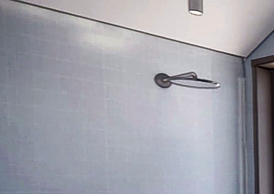 Tile & stone